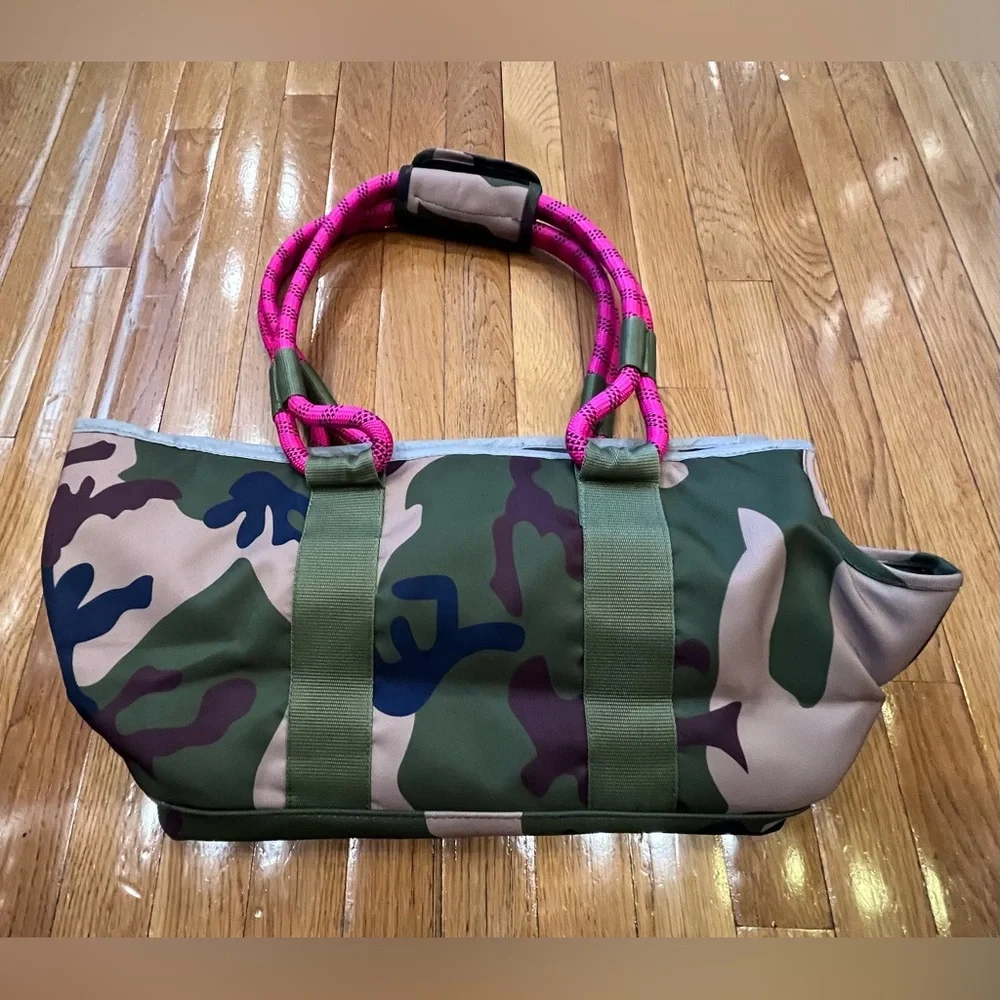 Roverlund Out-and-About Pet Tote in the Camo/Magenta color combination. - Picture 9 of 16